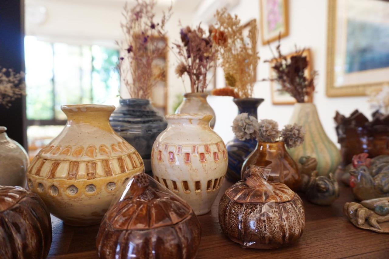 Pottery Flower B&B Jiji Buitenkant foto