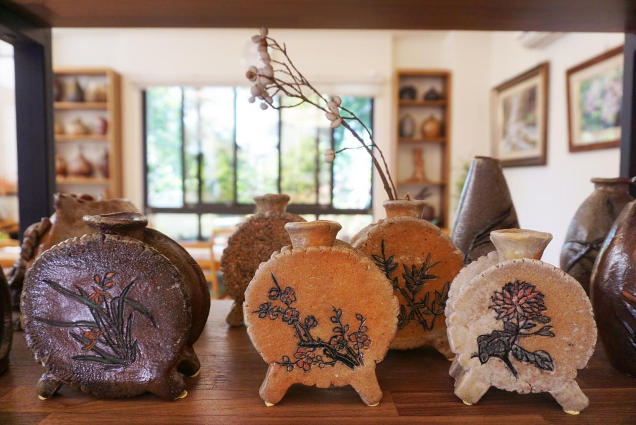 Pottery Flower B&B Jiji Buitenkant foto